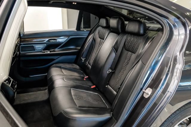 Used 2016 BMW 750i xDrive AWD/4WD image 49