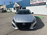 Used 2024 Nissan Altima 2.5 SV image 2