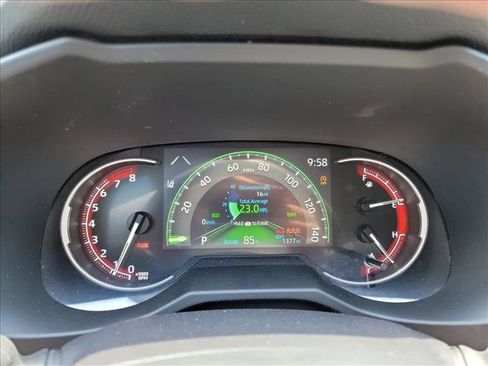 Used 2025 Toyota RAV4 XLE w/ Convenience Package FWD image 18