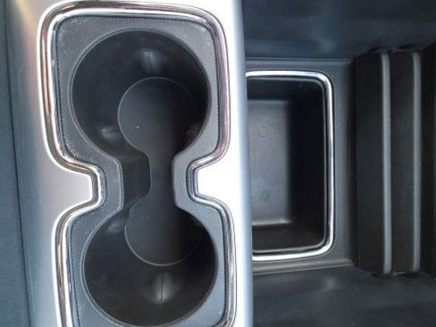 Used 2018 GMC Sierra 1500 SLT w/ SLT Premium Package image 25