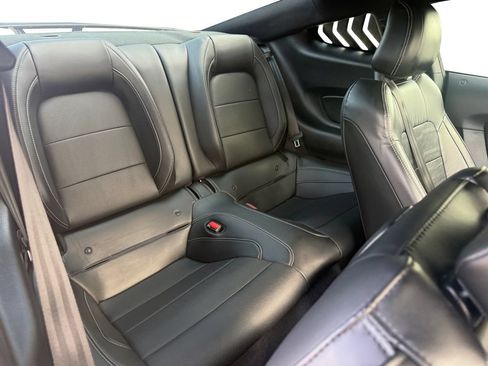 Used 2022 Ford Mustang GT Premium w/ GT Performance Package RWD image 17