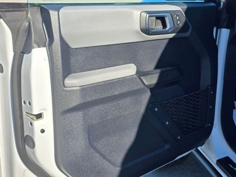 Used 2023 Ford Bronco Big Bend image 14