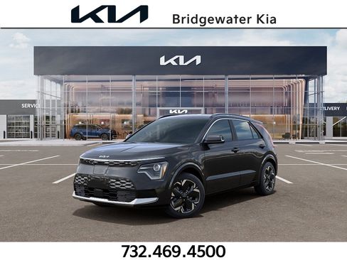 New 2026 Kia Niro Wind FWD image 1