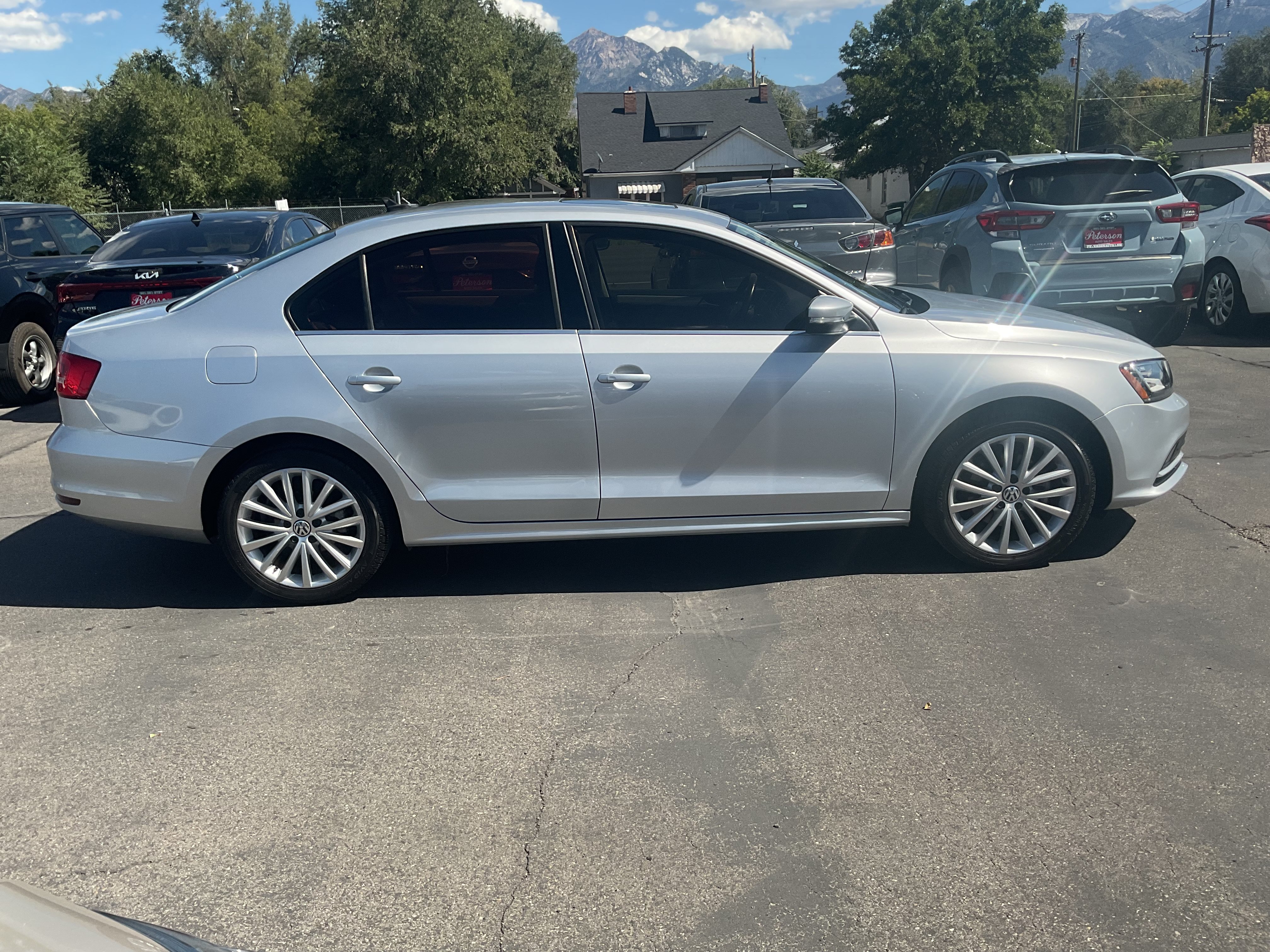 Used 2015 Volkswagen Jetta SE FWD image 5