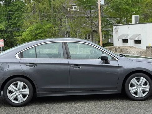 Used 2018 Subaru Legacy 2.5i AWD/4WD image 7