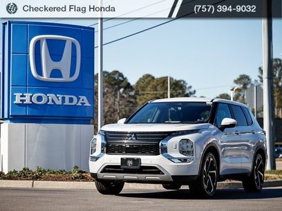 Used 2024 Mitsubishi Outlander SE