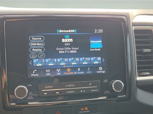 Used 2022 Nissan Frontier SV image 10