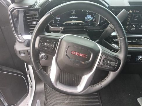 Used 2024 GMC Sierra 3500 SLE w/ SLE Convenience Package AWD/4WD image 5