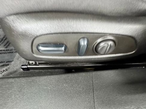 Used 2022 Chevrolet Malibu LT FWD image 11