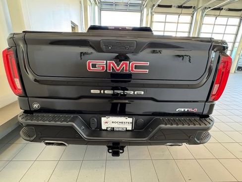 Used 2019 GMC Sierra 1500 AT4 w/ AT4 Premium Package AWD/4WD image 36