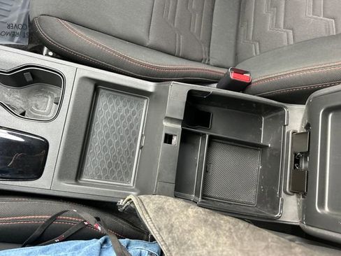 Used 2023 Nissan Frontier PRO-4X w/ Technology Package image 18