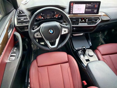 Used 2023 BMW X3 sDrive30i w/ Premium Package w/ZPA RWD image 16