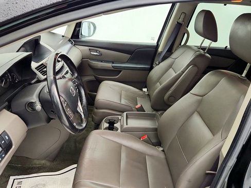 Used 2016 Honda Odyssey Touring Elite image 19