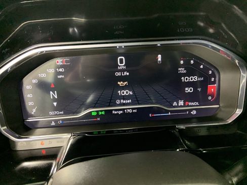 Used 2025 GMC Sierra 1500 Elevation image 34