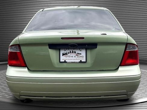 Used 2007 Ford Focus S FWD image 5