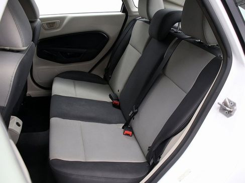 Used 2012 Ford Fiesta S image 11