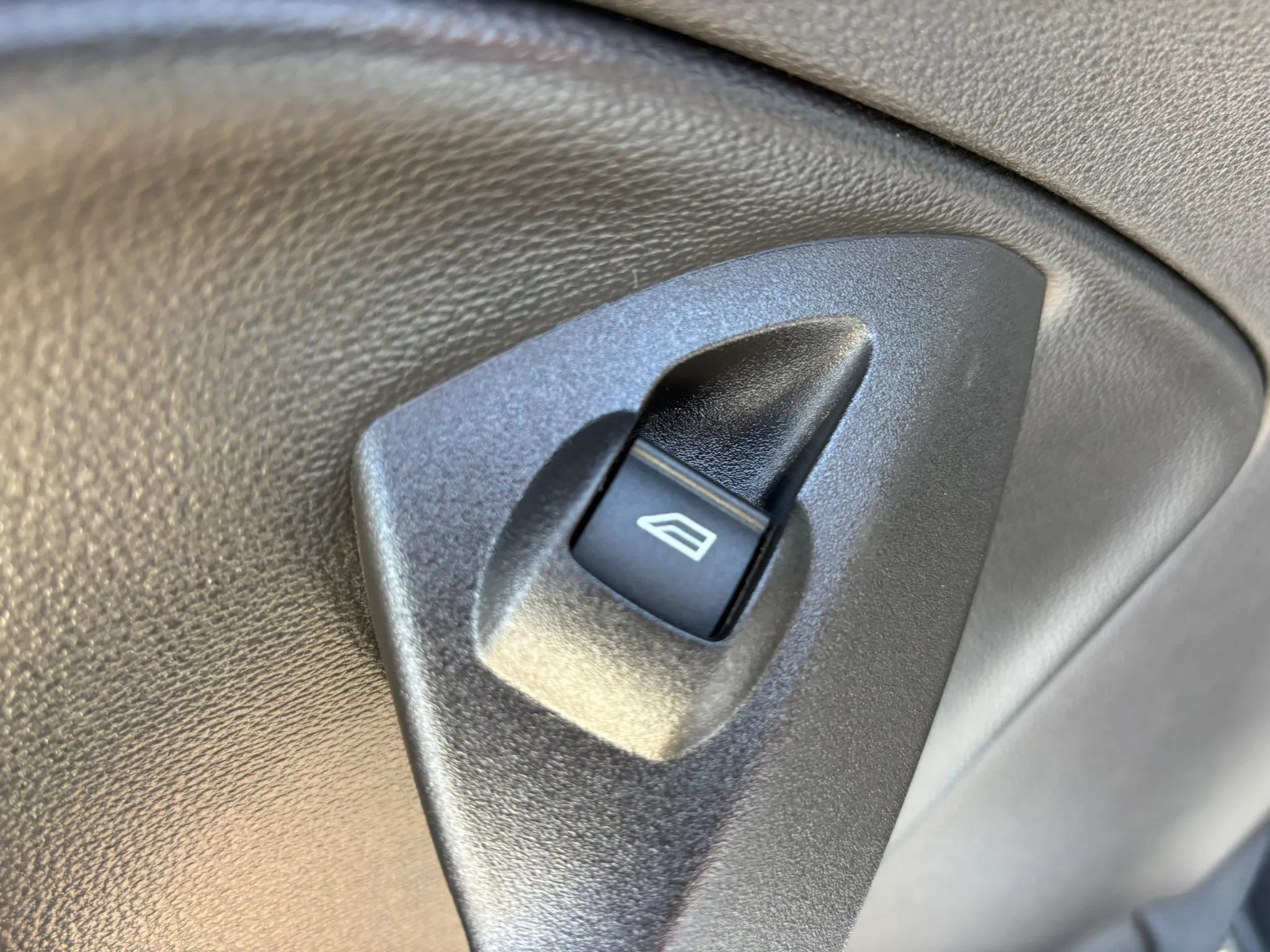 Used 2018 Ford Escape SE AWD/4WD image 55