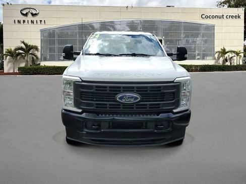 Used 2024 Ford F250 XL w/ XL Driver Assist Package image 2