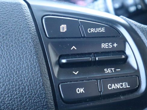 Used 2021 Hyundai Venue SE image 54