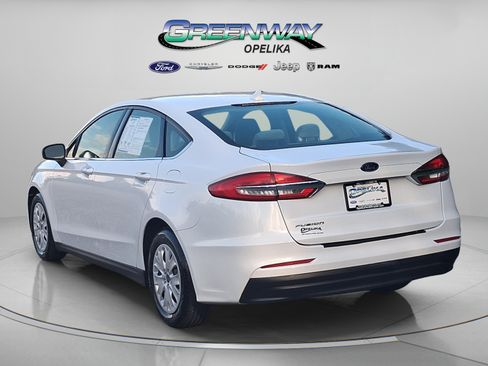 Used 2020 Ford Fusion S FWD image 5
