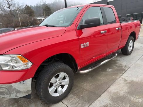 Used 2017 RAM 1500 Classic SLT image 7