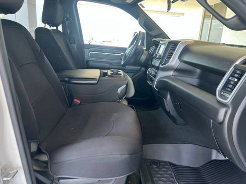 Used 2022 RAM 1500 Big Horn AWD/4WD image 17