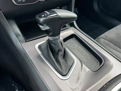 Used 2023 Dodge Charger R/T w/ Plus Group image 18