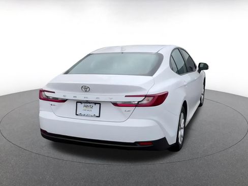 Used 2025 Toyota Camry LE image 13