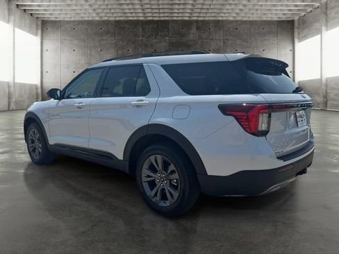 New 2026 Ford Explorer Active w/ Active Comfort Package AWD/4WD image 7