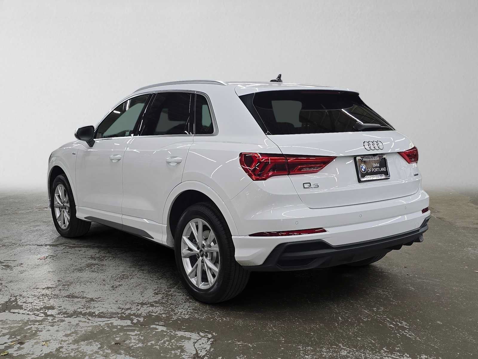 Used 2025 Audi Q3 2.0T Premium AWD/4WD image 5