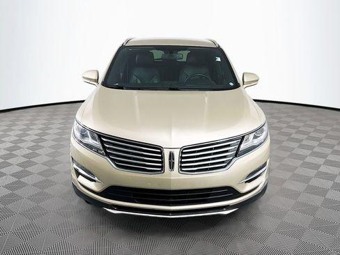 Used 2017 Lincoln MKC Premiere FWD image 2