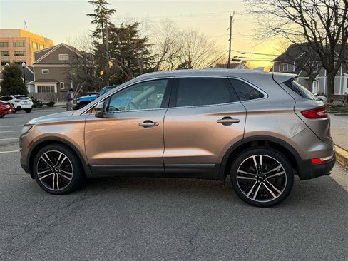 Used 2018 Lincoln MKC Reserve w/ Lincoln MKC Climate Package image 10