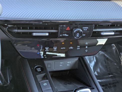 New 2026 Nissan Kicks SR image 17