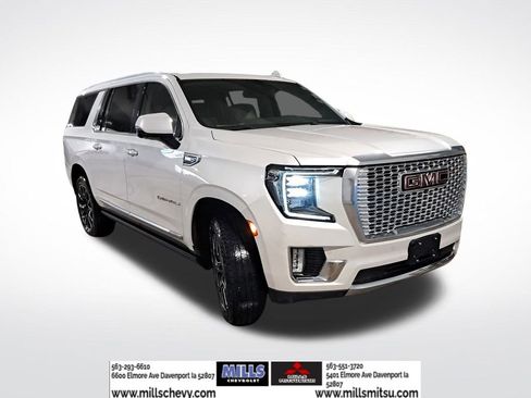 Used 2024 GMC Yukon XL Denali w/ Max Trailering Package image 3