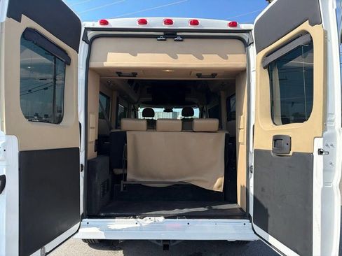 Used 2014 RAM ProMaster 2500 w/ Interior Convenience Group FWD image 10