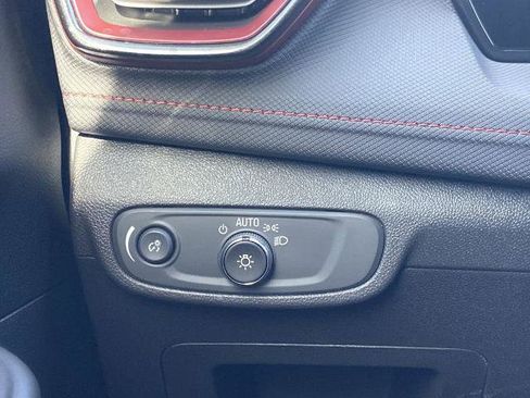 Used 2026 Chevrolet TrailBlazer RS w/ Convenience Package image 13