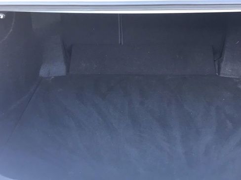 Used 2018 Toyota Camry SE image 10