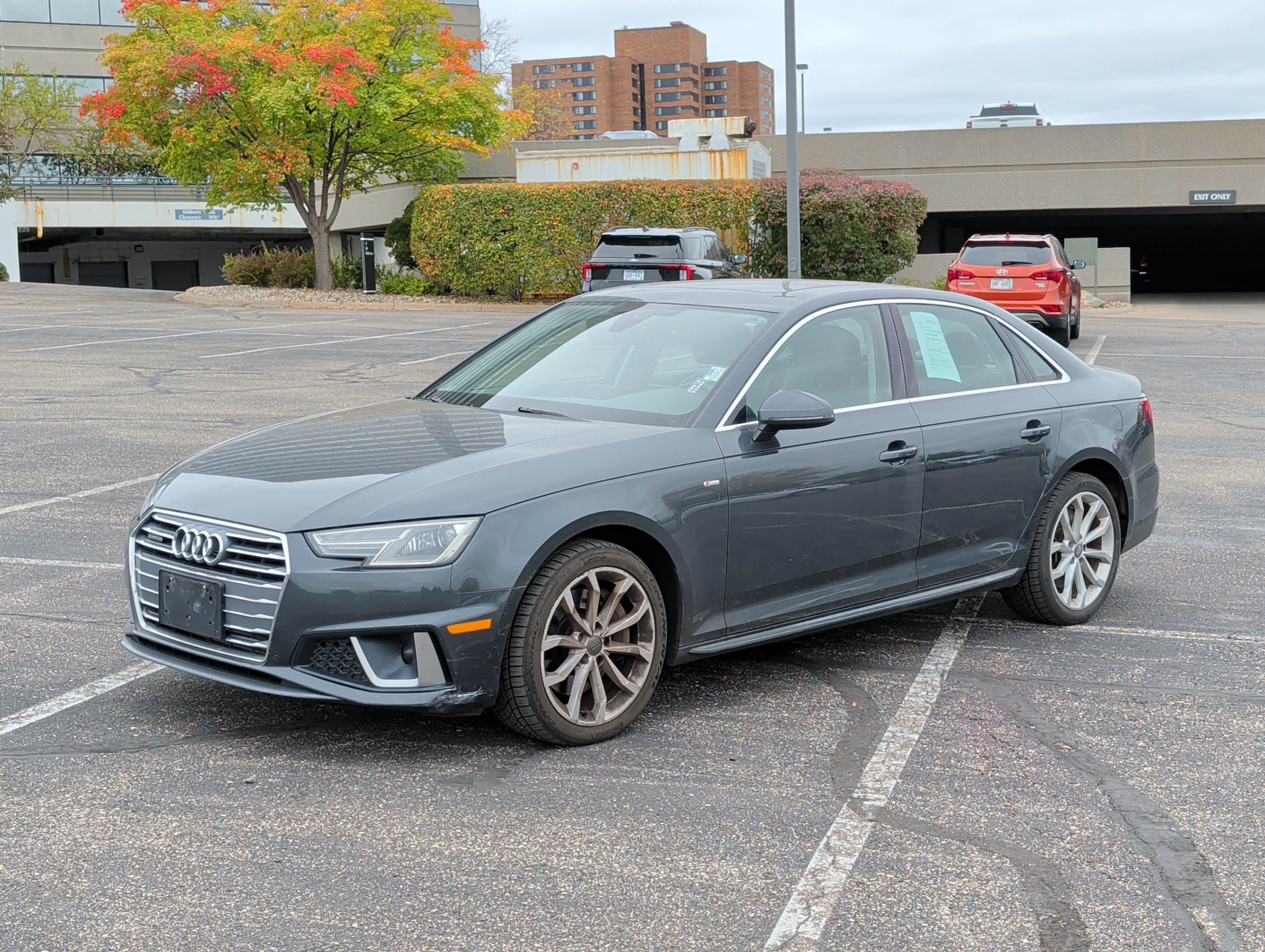 Used 2019 Audi A4 2.0T Premium w/ Convenience Package AWD/4WD image 2