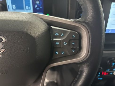 Used 2022 Ford Bronco Black Diamond image 12