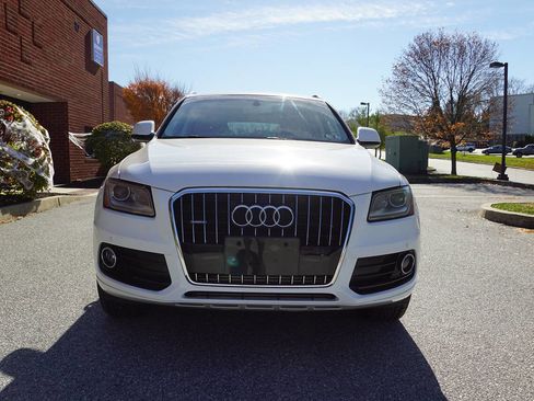 Used 2017 Audi Q5 2.0T Premium image 13