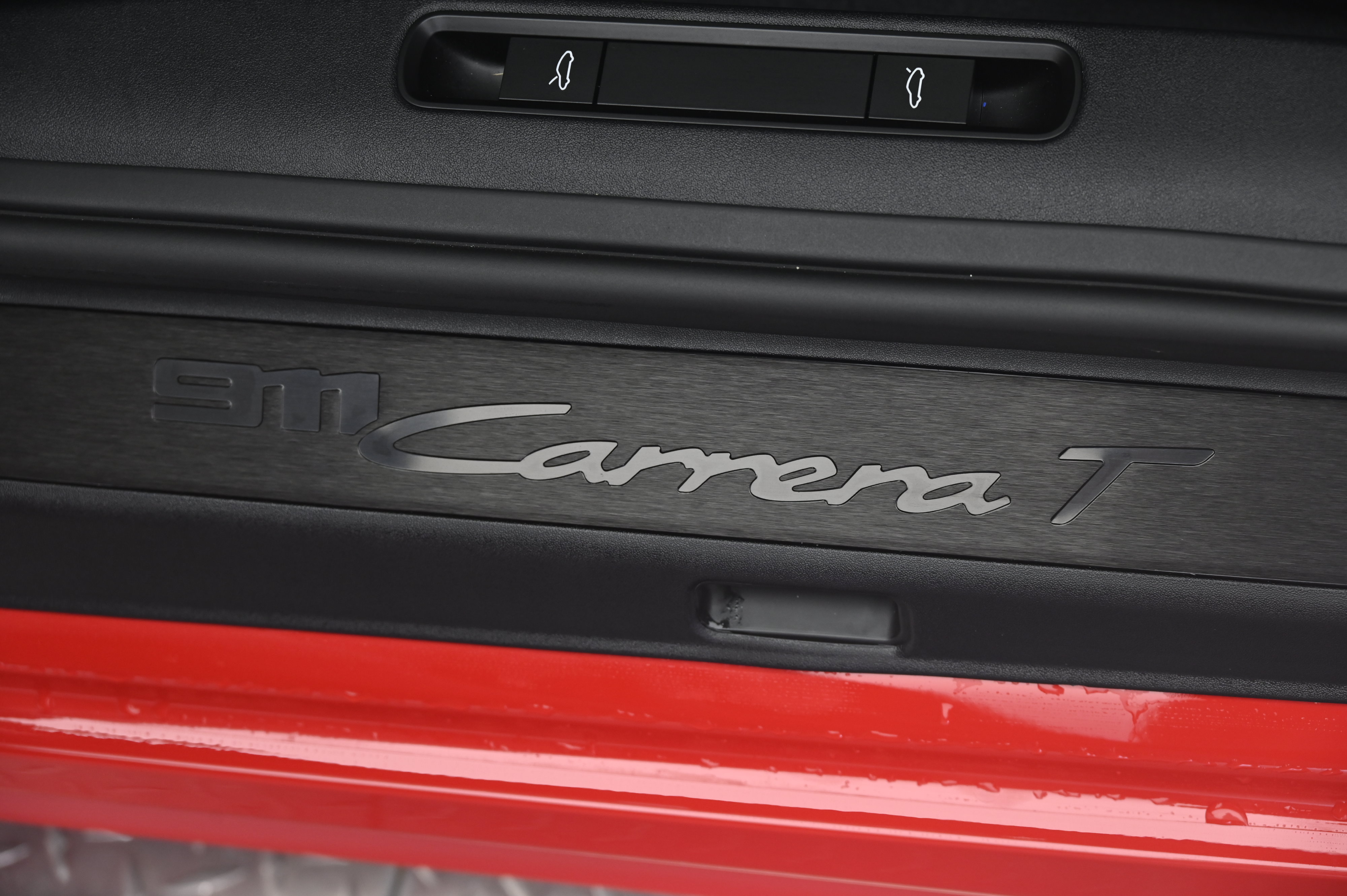 Certified 2026 Porsche 911 Carrera T RWD image 24