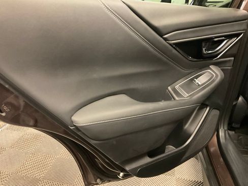 Used 2020 Subaru Outback Limited w/ Popular Package #2 AWD/4WD image 27