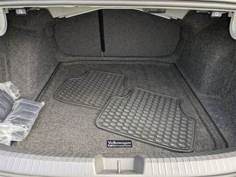 Used 2019 Volkswagen Jetta GLI image 22