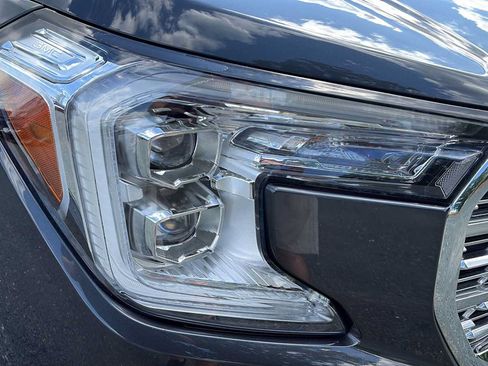 Used 2022 GMC Terrain Denali w/ LPO, Floor Liner Package AWD/4WD image 27