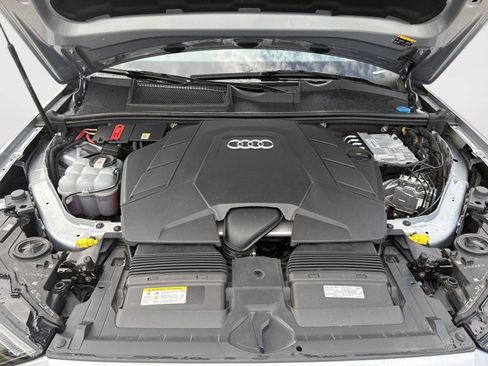 Used 2022 Audi Q7 3.0T Premium Plus w/ Premium Plus Package AWD/4WD image 26