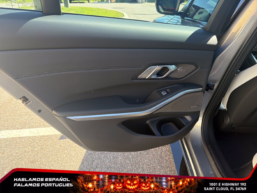 Used 2027 BMW M3 Competition AWD/4WD image 25