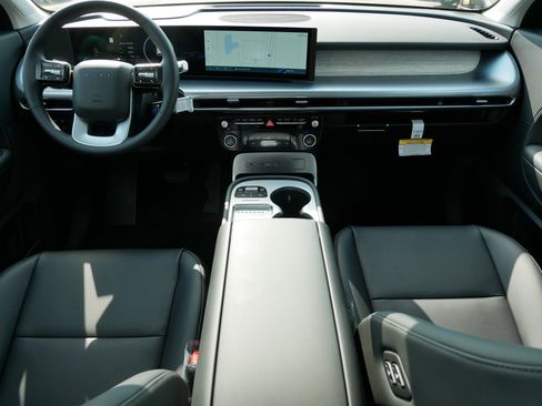 New 2026 Hyundai Ioniq 9 SEL image 4