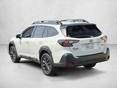 Used 2024 Subaru Outback Onyx Edition AWD/4WD image 5