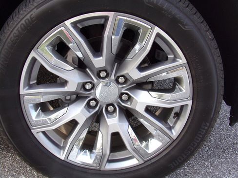 Used 2025 GMC Sierra 1500 Denali image 16