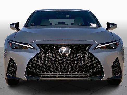 Used 2022 Lexus IS 350 F Sport image 3